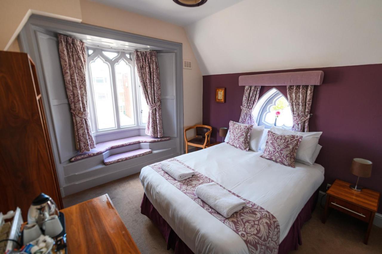 The Lemon Tree Hotel Wrexham Exterior foto