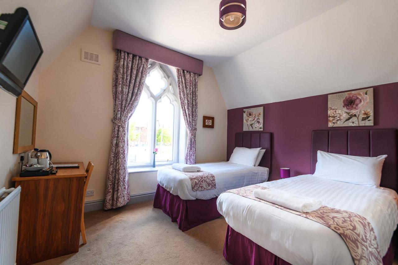 The Lemon Tree Hotel Wrexham Exterior foto